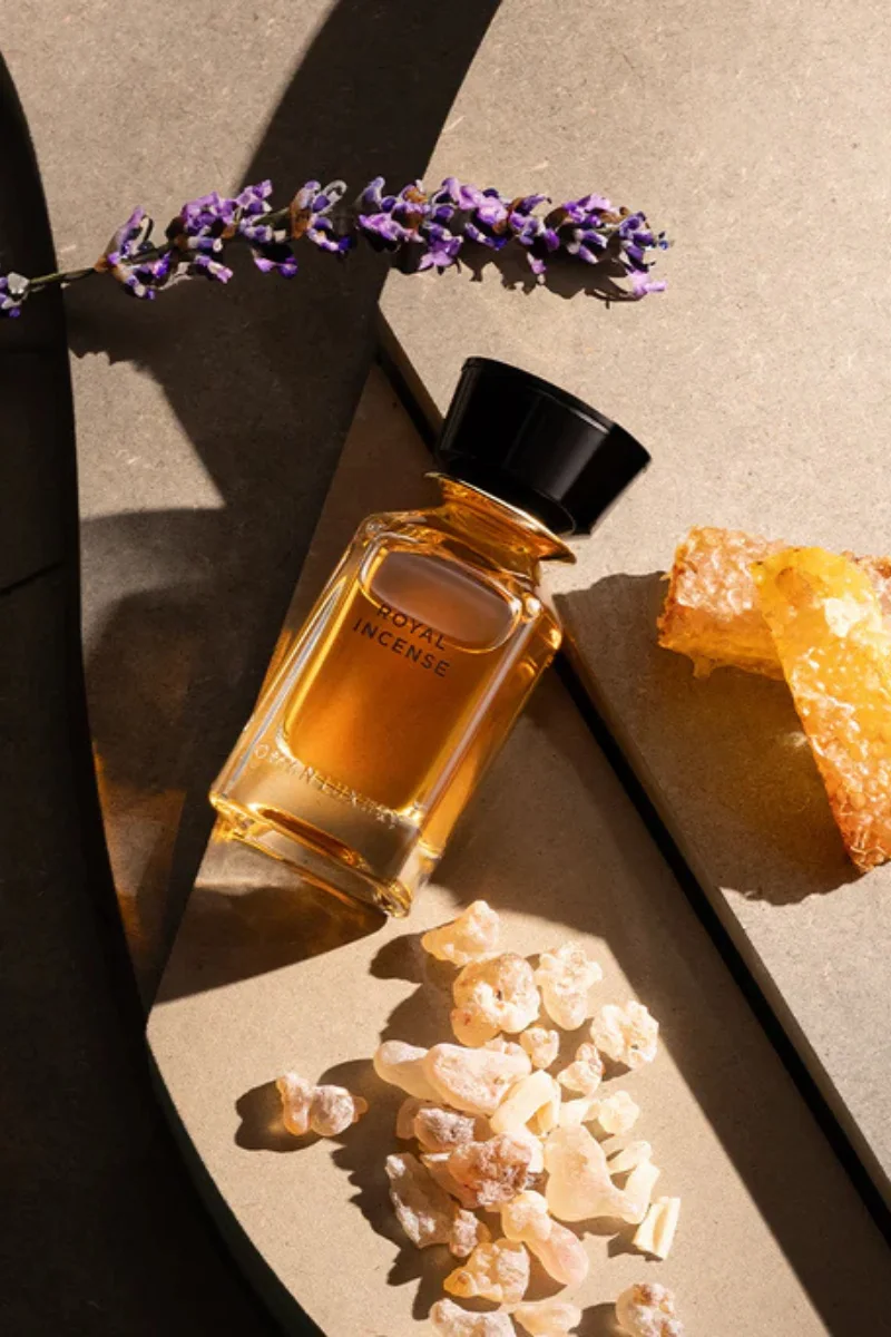 Royal Cedar Wood Perfume | Woody Perfumes
